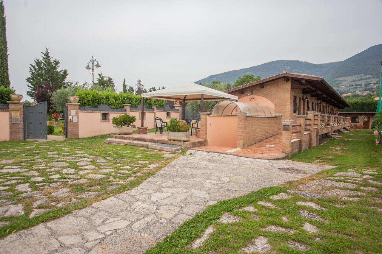 Hotel Villa Verde Ривоторто Екстериор снимка